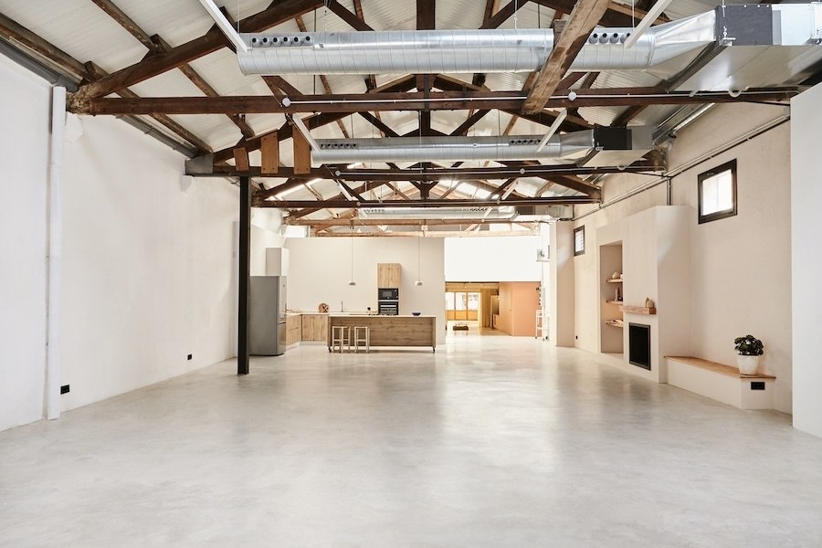 Локація Industrial hub від STAGE