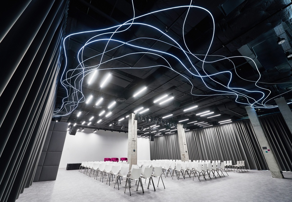 PMHUB — локация с универсальными тех.возможностями