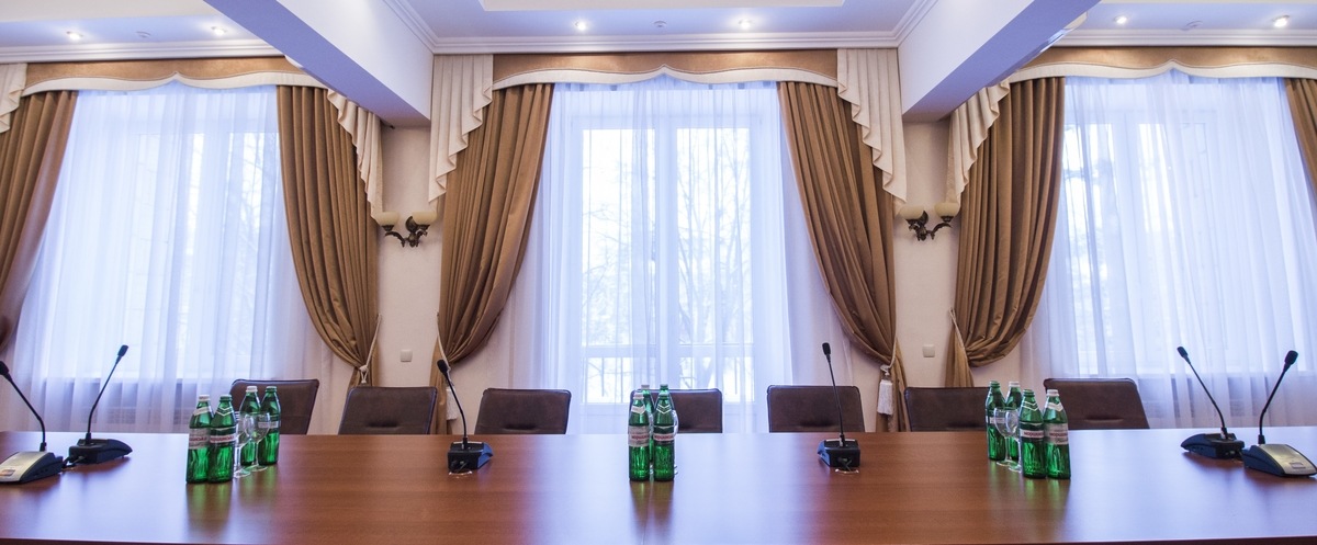 Зал для проведення нарад, переговорів, тренінгів