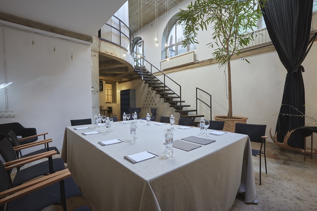 CHAMBRE - двухуровневое пространство в стиле лофт