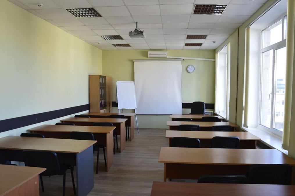 Классический учебный зал на Лыбедской