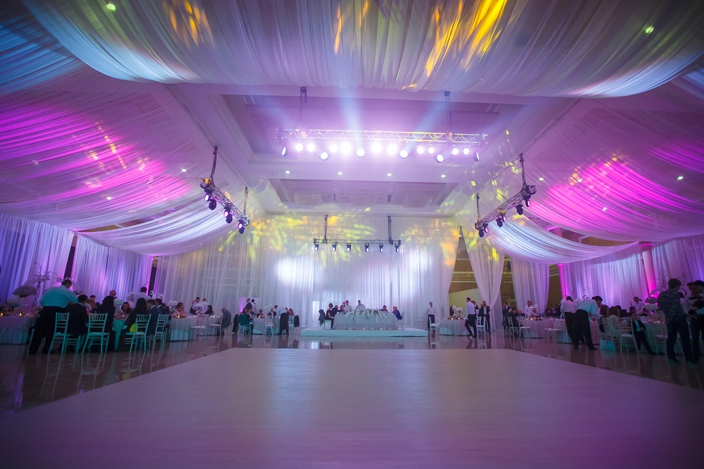 Menorah Grand Hall от Menorah Center