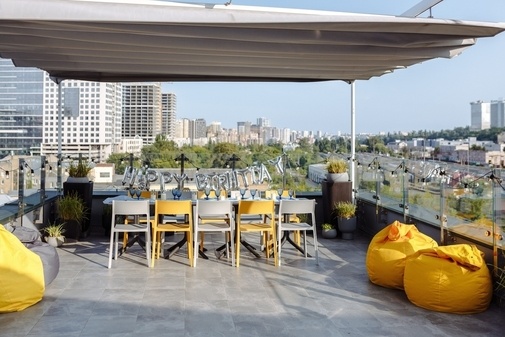 Терраса LOUNGE на Олимпийской