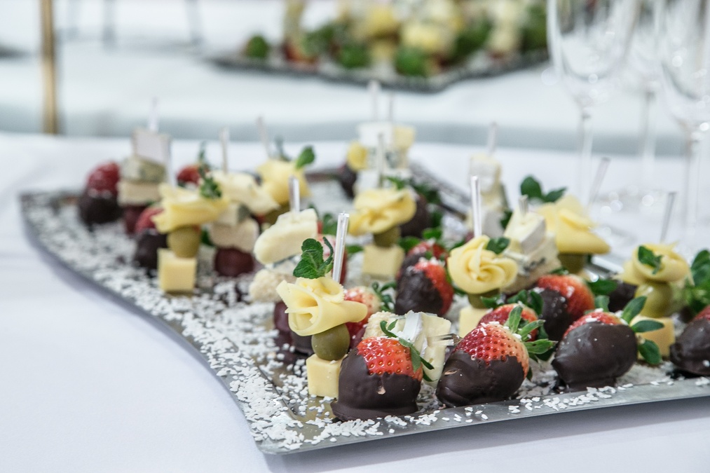 Роскошный банкетный зал «ВЕРСАЛЬ»