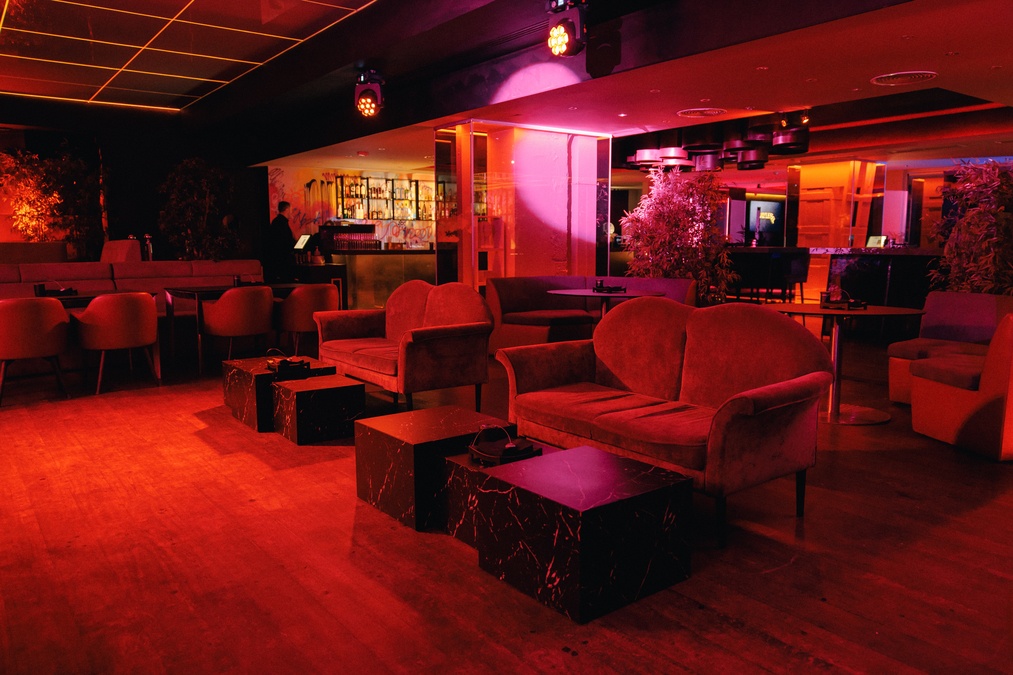 Sayless Music Bar для заходів