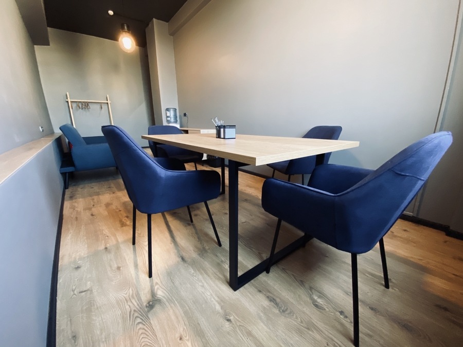 Івент-простір LUCKY STEP