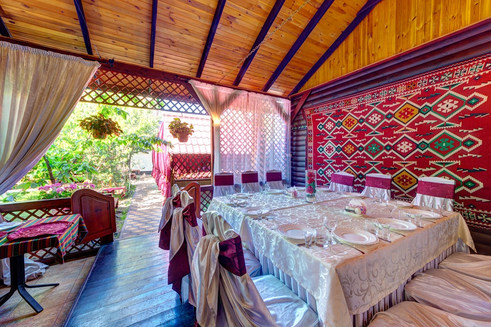 Літня тераса ресторану для заходів