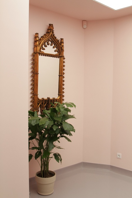 Парикмахерская - лекториум для закрытых ивентов