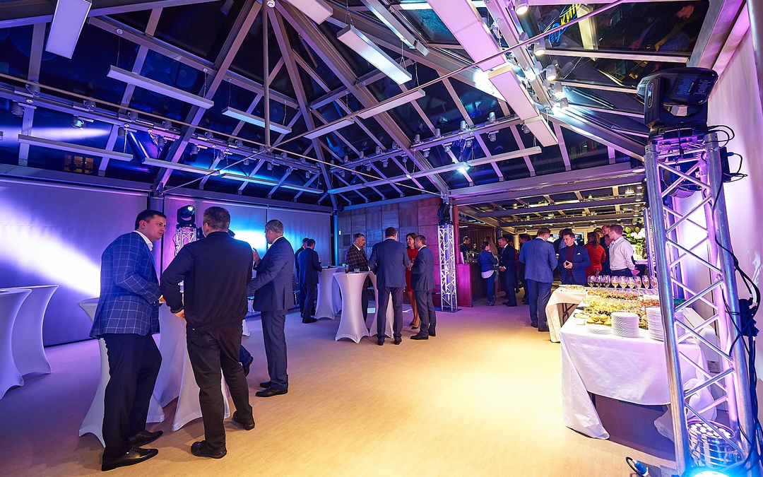 Стильный конференц-зал VIP уровня