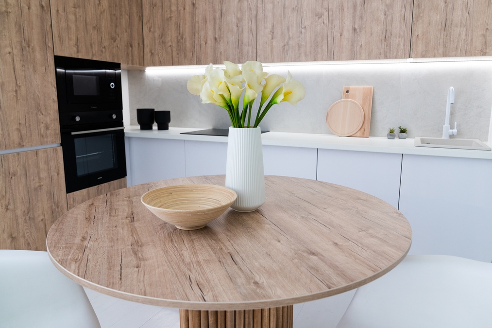 Світлий зал фотостудії VISION