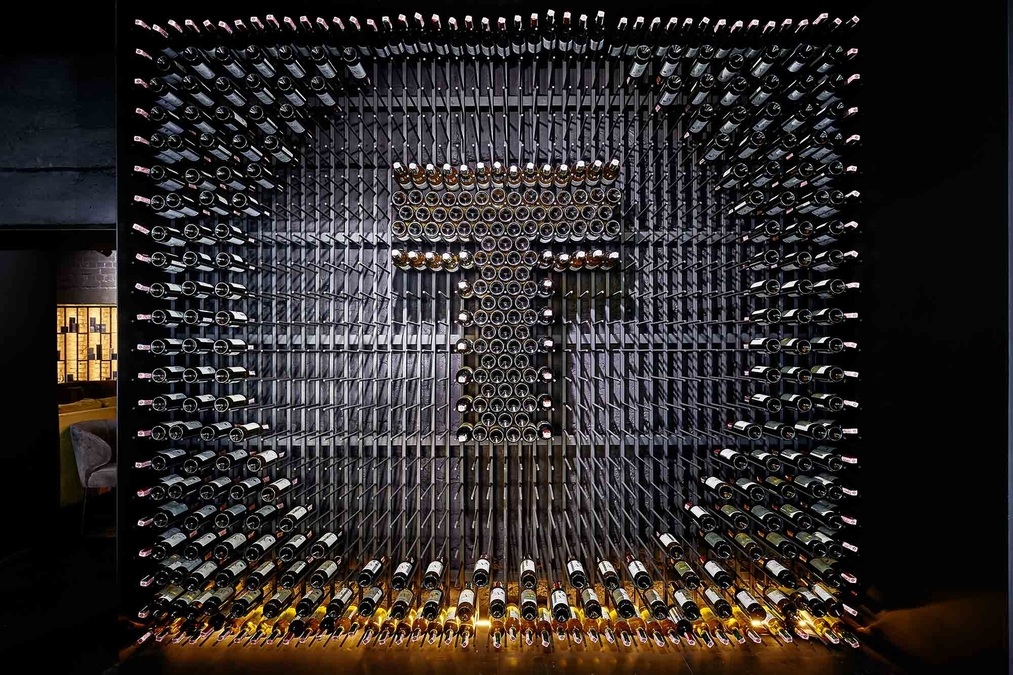 Ресторан Tolstiy&Tonkiy для корпоративів та іншого