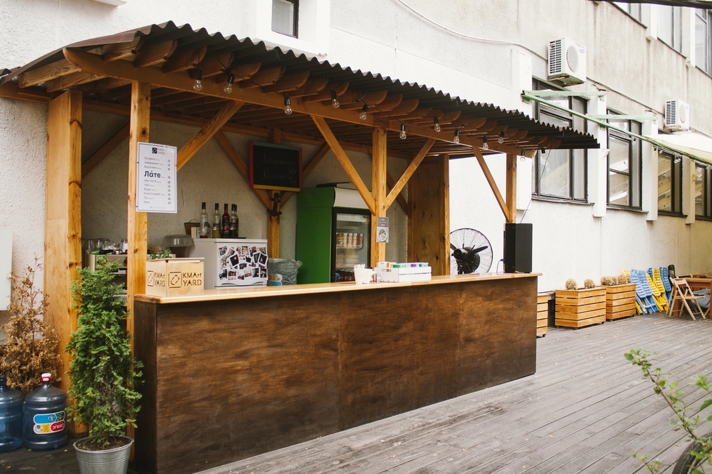 Открытая площадка в стиле лофт 