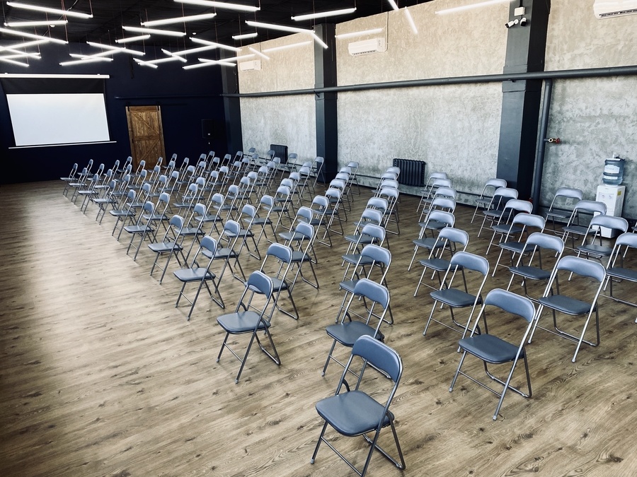 Івент-простір LUCKY STEP