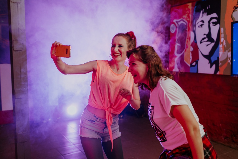 Ивент-площадка «Юность» в стиле 80х