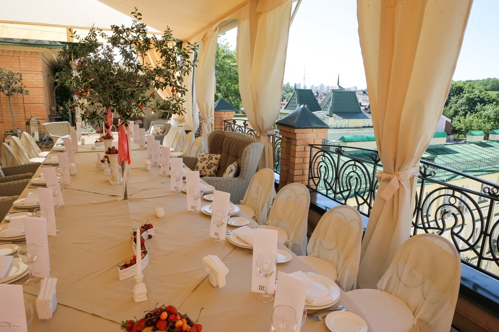 Rooftop панорамная терраса в бутик-отеле