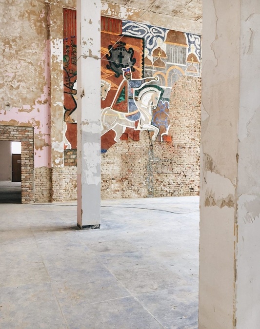 Исторические помещения внутри Речного Вокзала