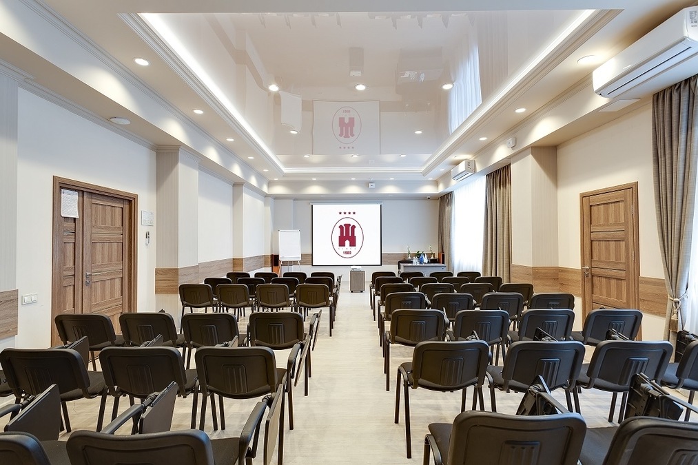 Конференц-зал Alfa & Omega в Bratislava Hotel