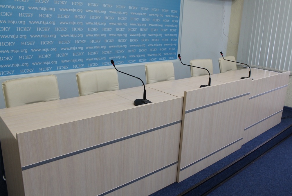 Классический медиа центр на Крещатике