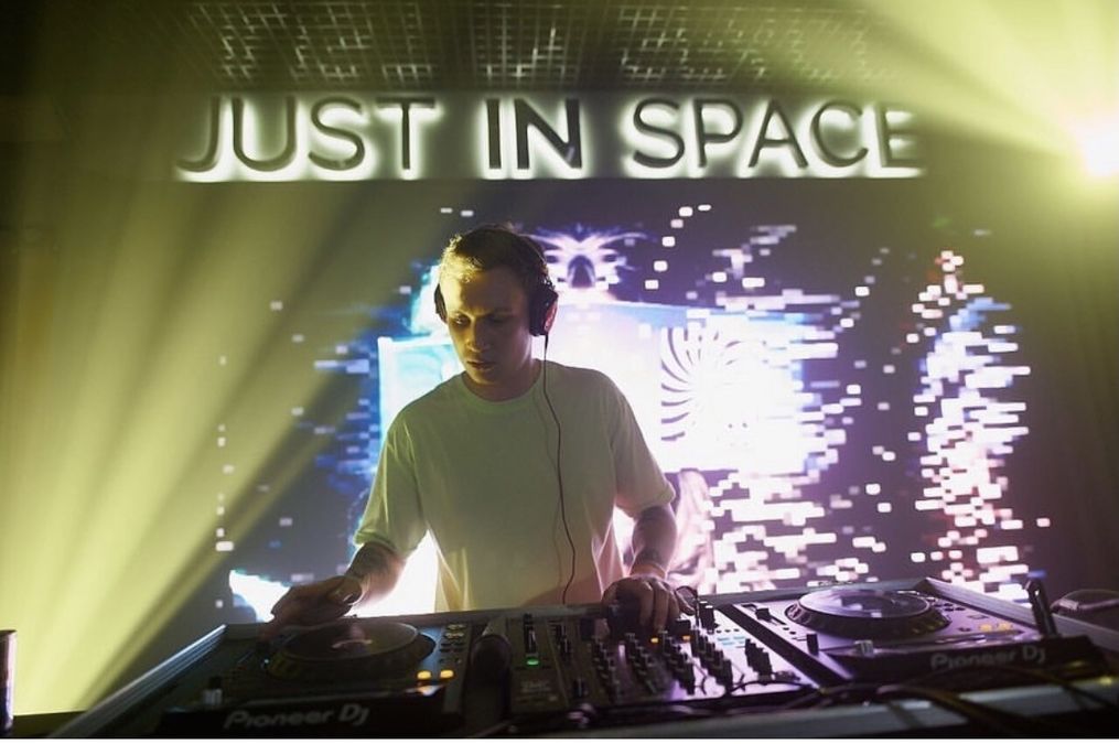 Арт-пространство Just in space