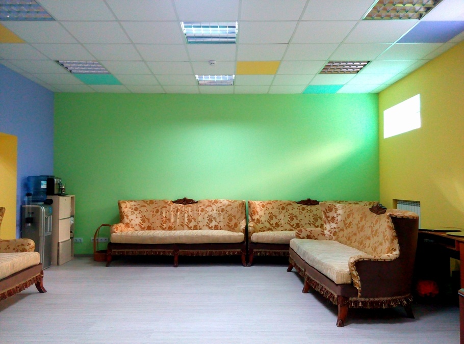 Яркий зал в самом сердце Киева