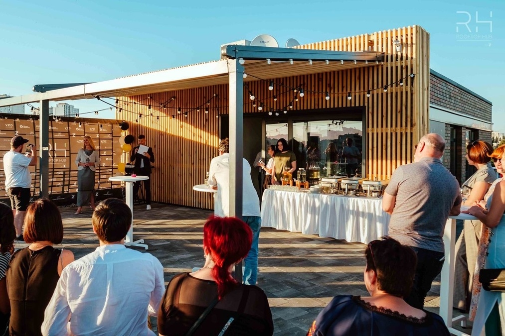 Сад на даху Rooftop hub