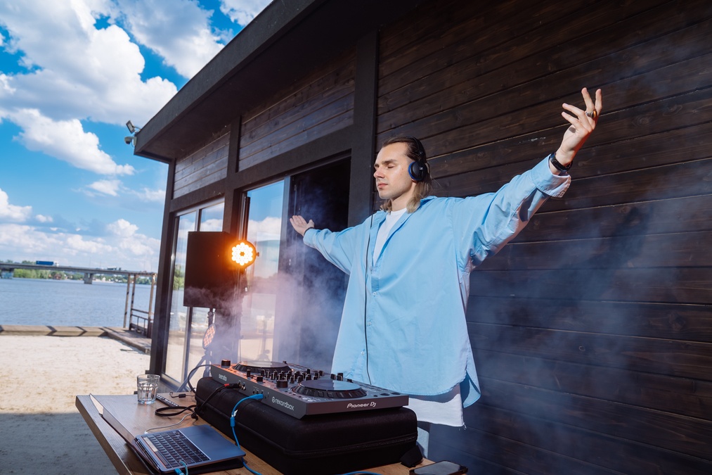 Інфініті Ретрит – пляжний комплекс