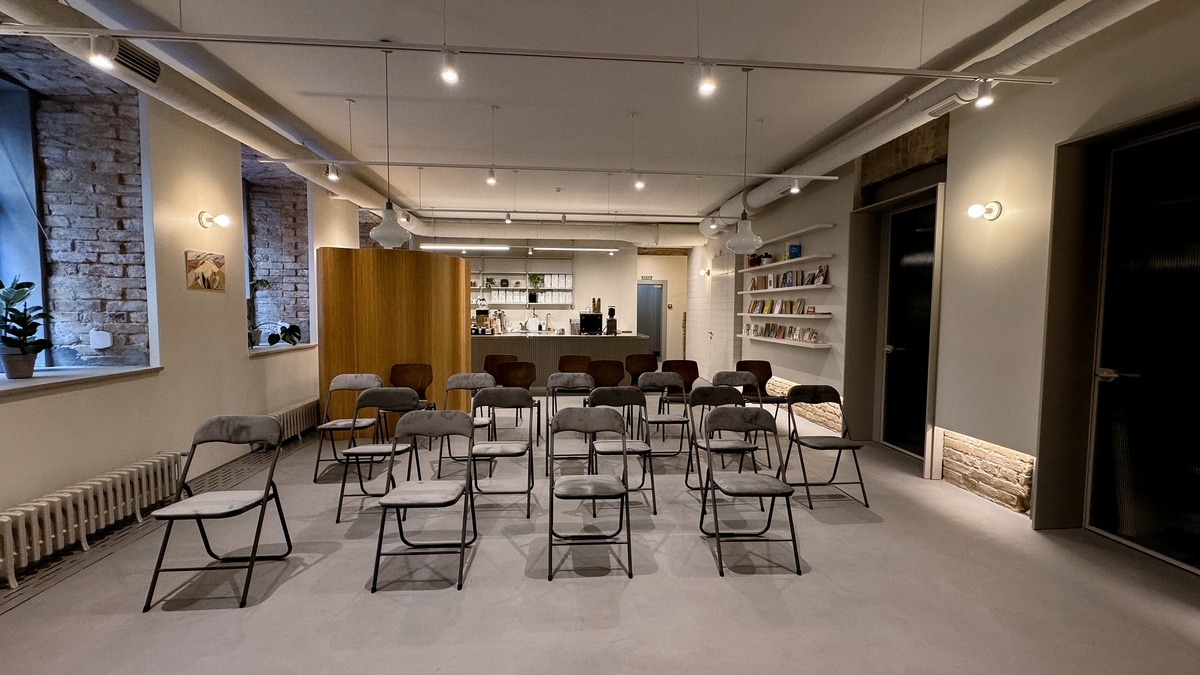 Лофт - пространство "Підгрунтя" в центре Киева