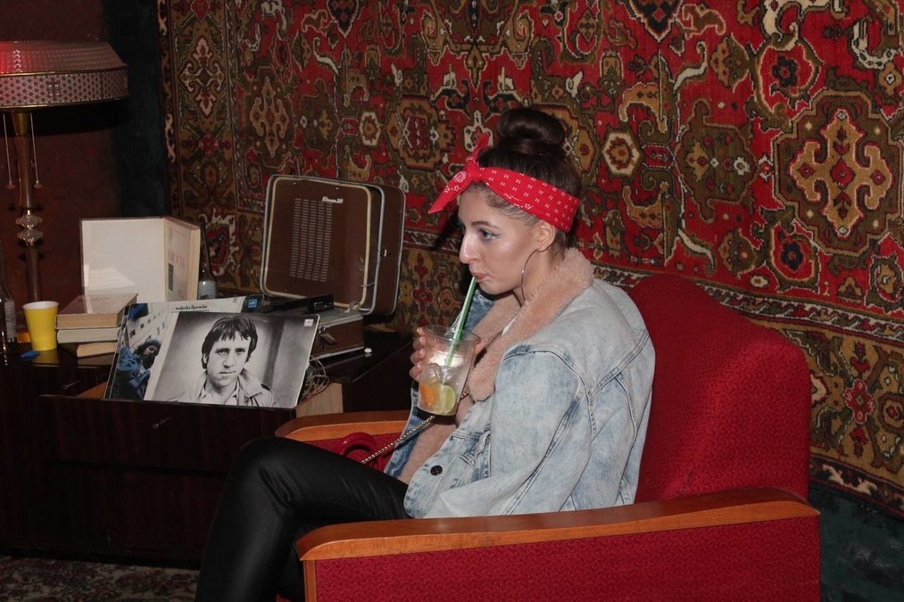 Ивент-площадка «Юность» в стиле 80х