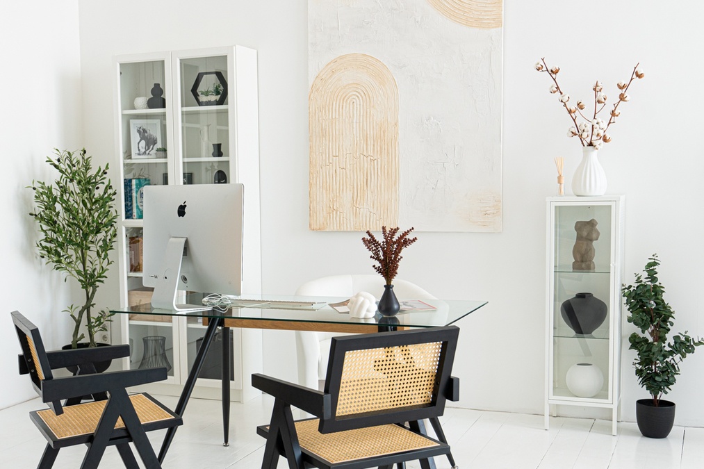 Світлий зал фотостудії VISION