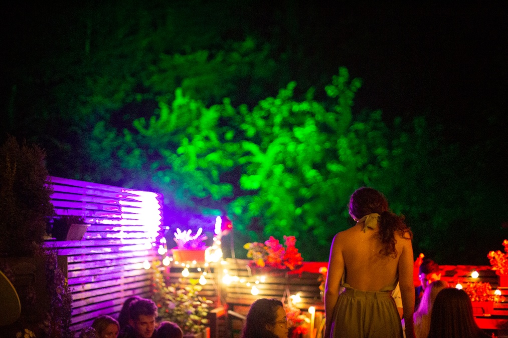 Mezzanine – арт-пространство с террасой на Подоле