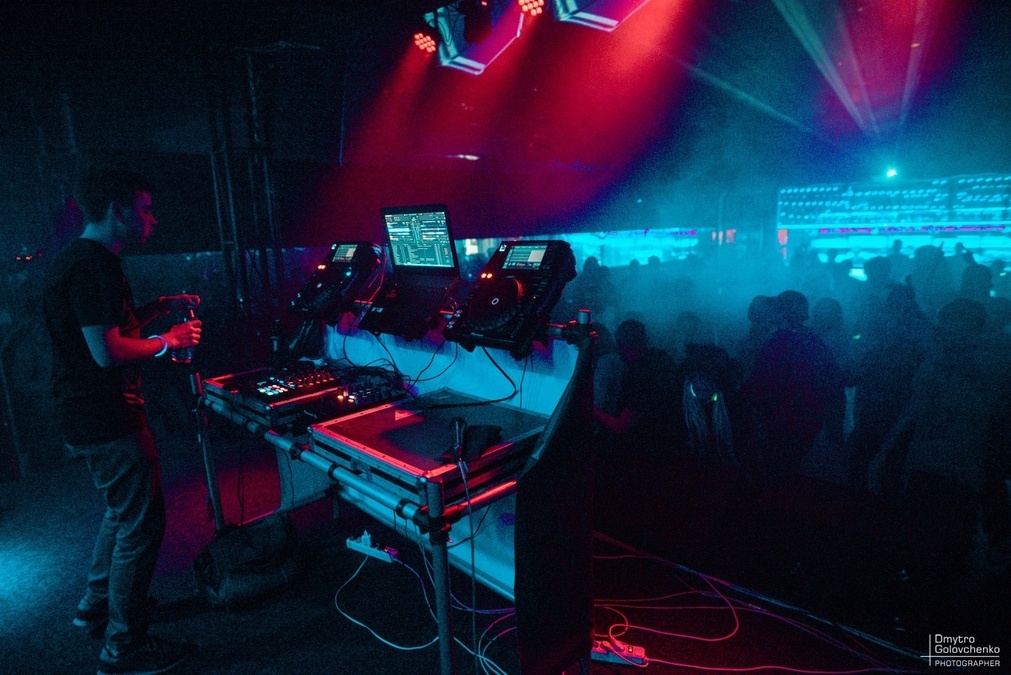 Концертний клуб для івентів під ключ Volume Club