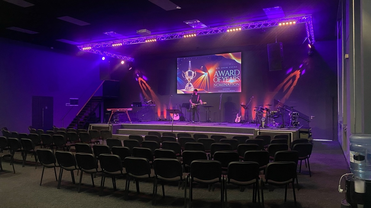 «Podil Hall» багатофункціональний простір