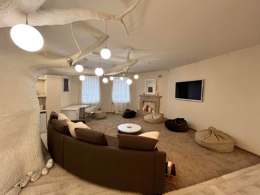 Art-простір AURA для затишних заходів