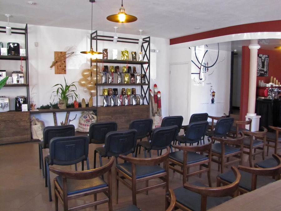 Творческий зал в кофейне Ricco