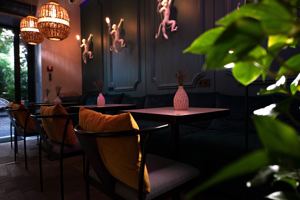 УРБАН плейс в центре Киева