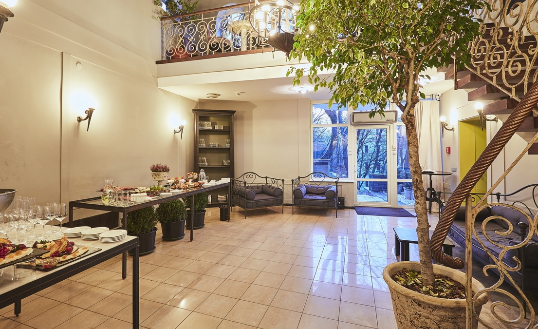 Малая гостиная в бутик-отеле Воздвиженский