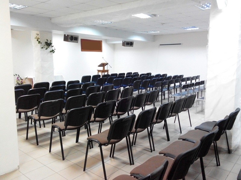 Располагающая аудитория на Оболоне