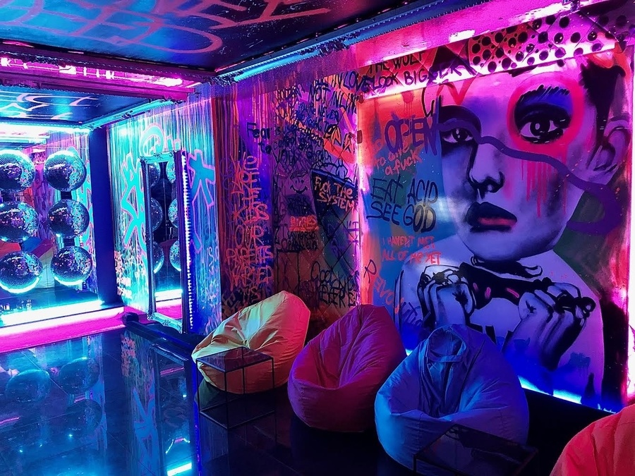  To See Kyiv - яркая локация в центре столицы