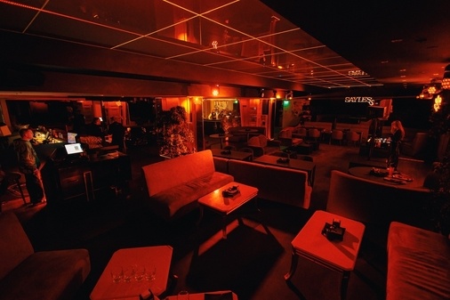 Sayless Music Bar для мероприятий