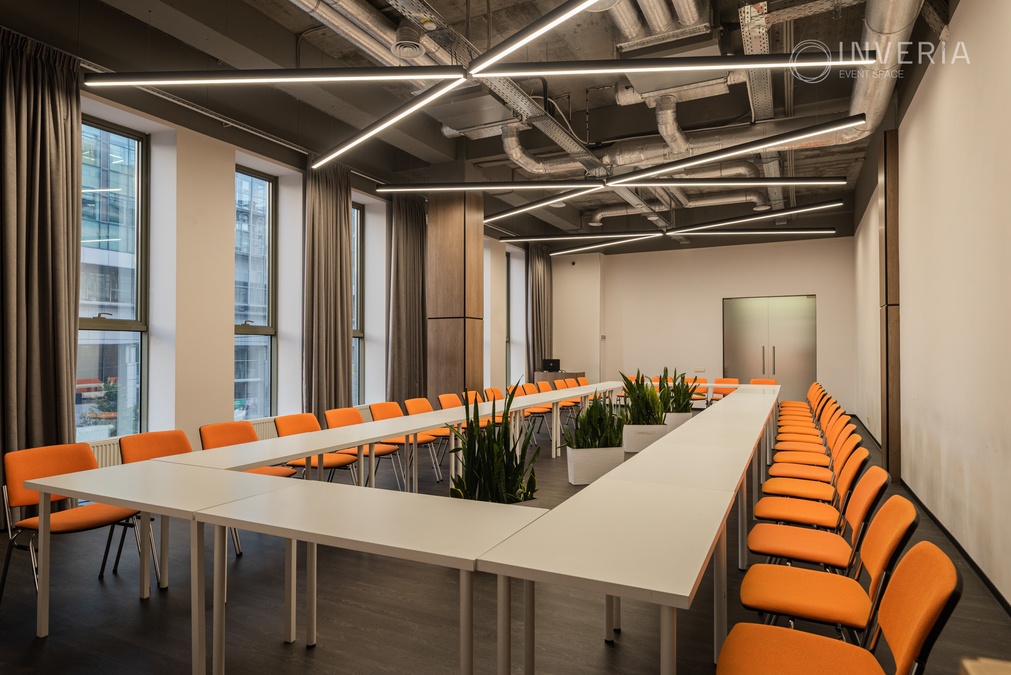 SOUTH  -  зал для яскравих подій