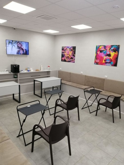 Оборудованный зал в бьюти коворкинге