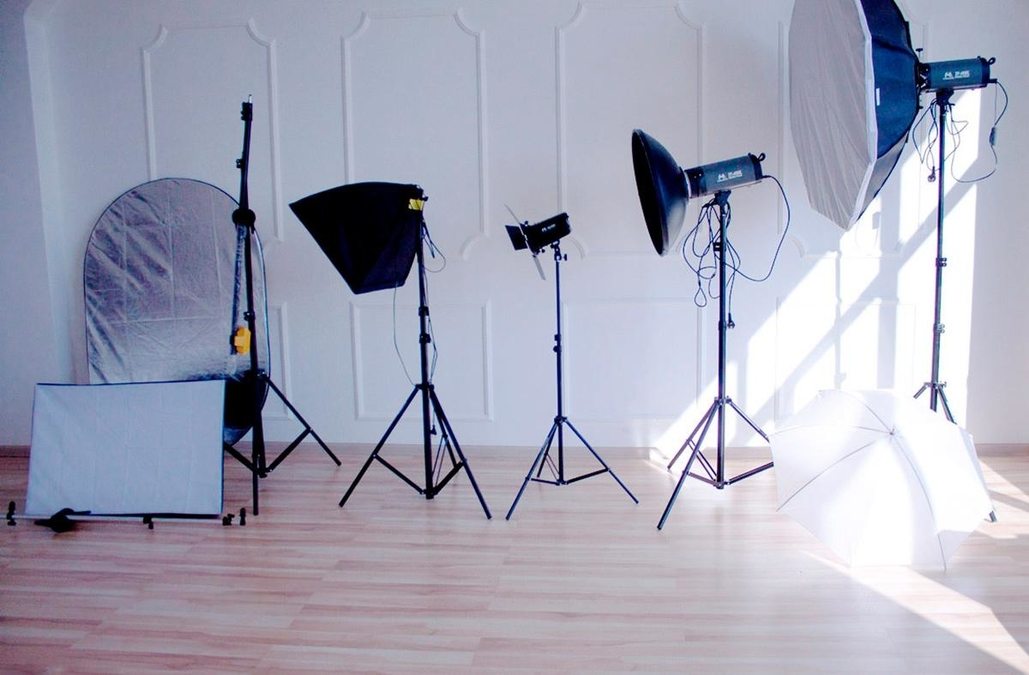 ETUDE - фотостудия в белых тонах 