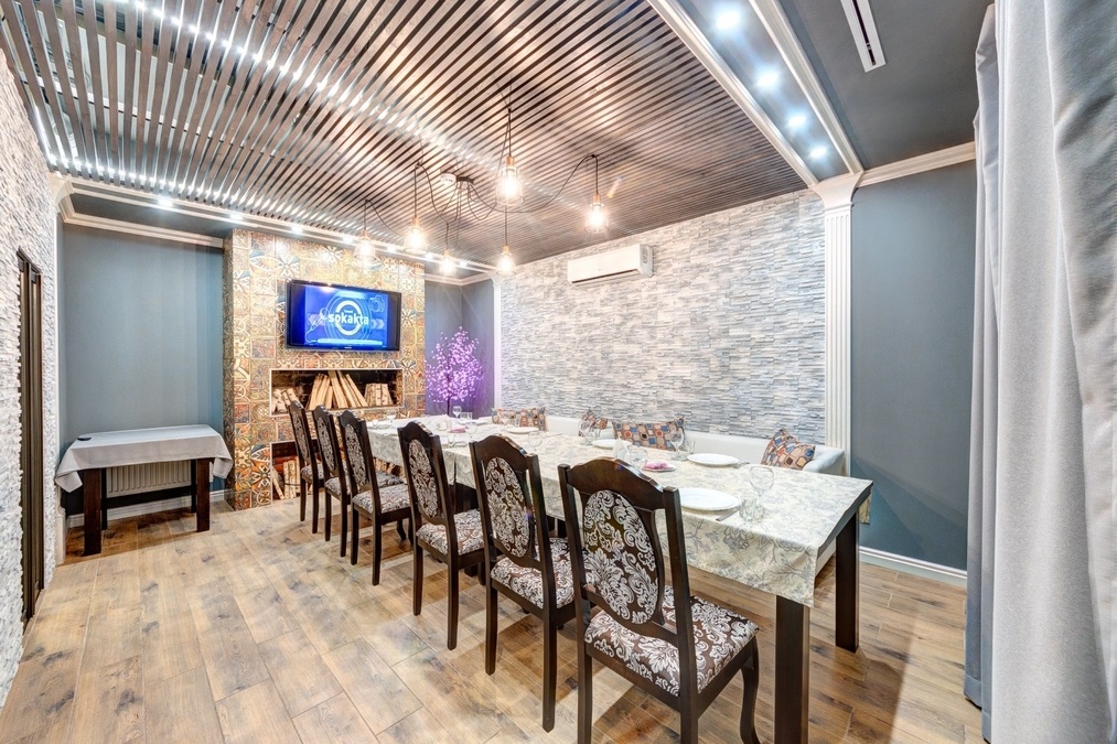 Камінний зал в ресторані Орхан