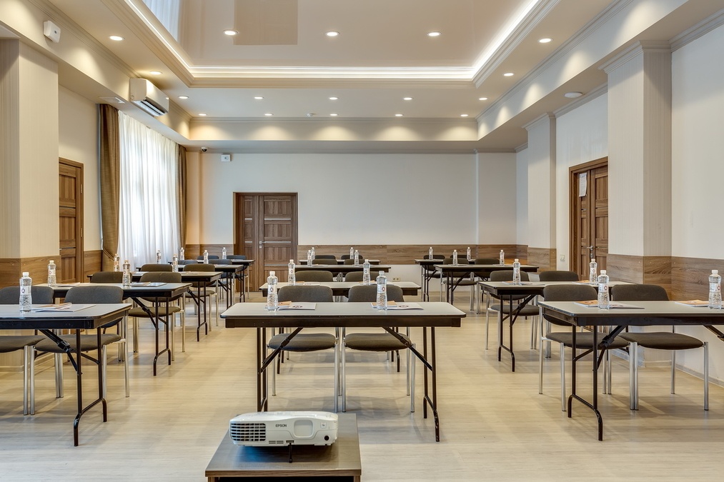 Конференц-зал Alfa & Omega в Bratislava Hotel