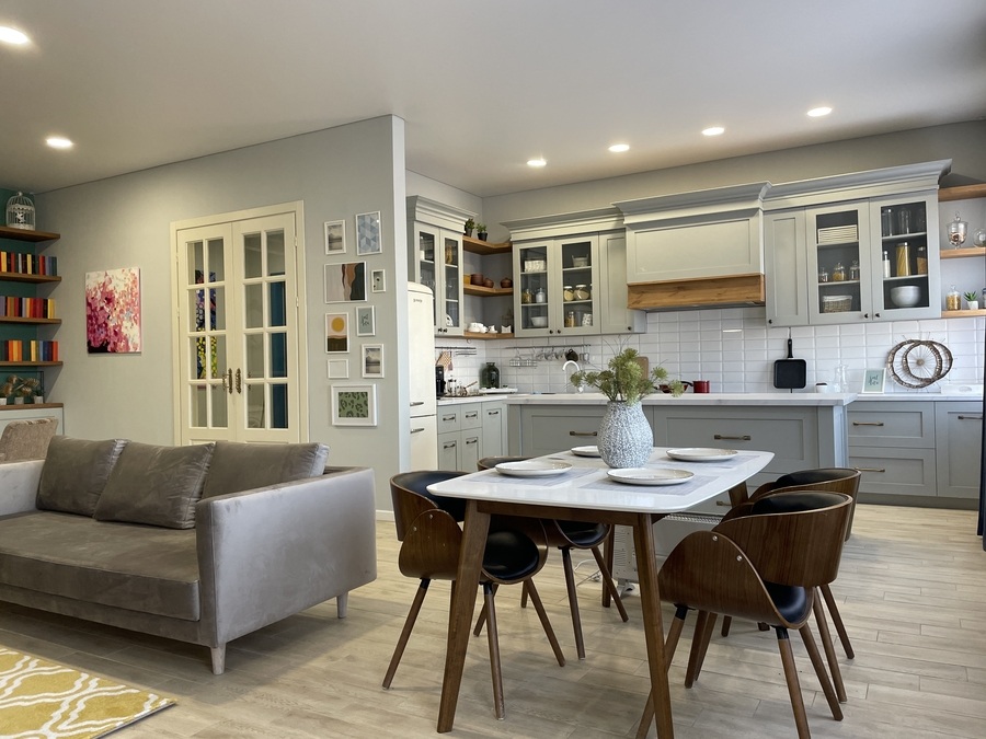 Room Studio - интерьерная квартира