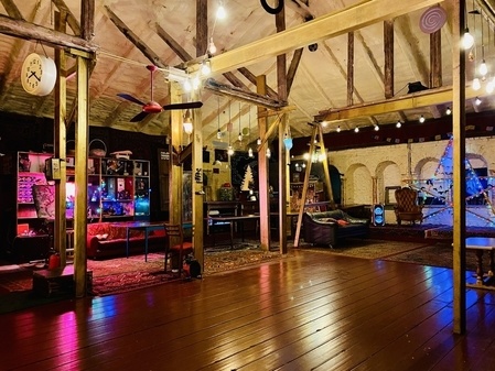 Art space - Attic Space