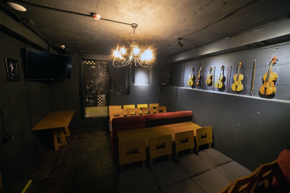 Простір для івентів на Подолі