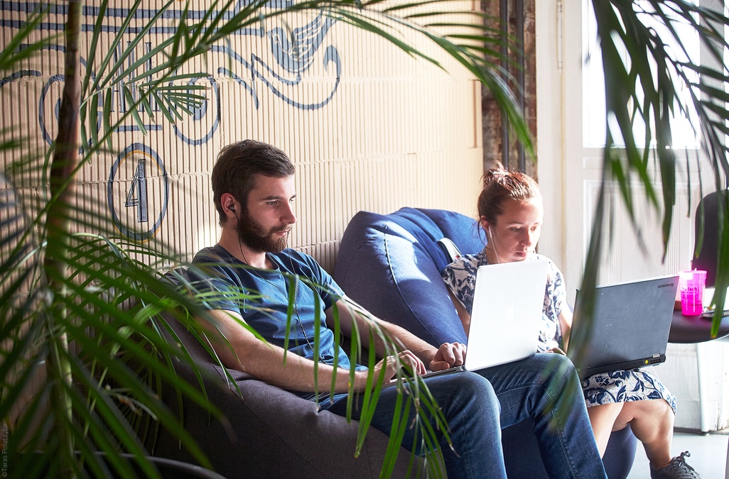  Івент-зал в центрі Львова - iHUB Lviv