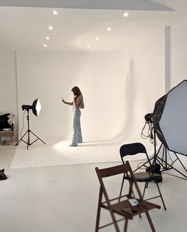 Фотостудия и локация для праздников А80 studio