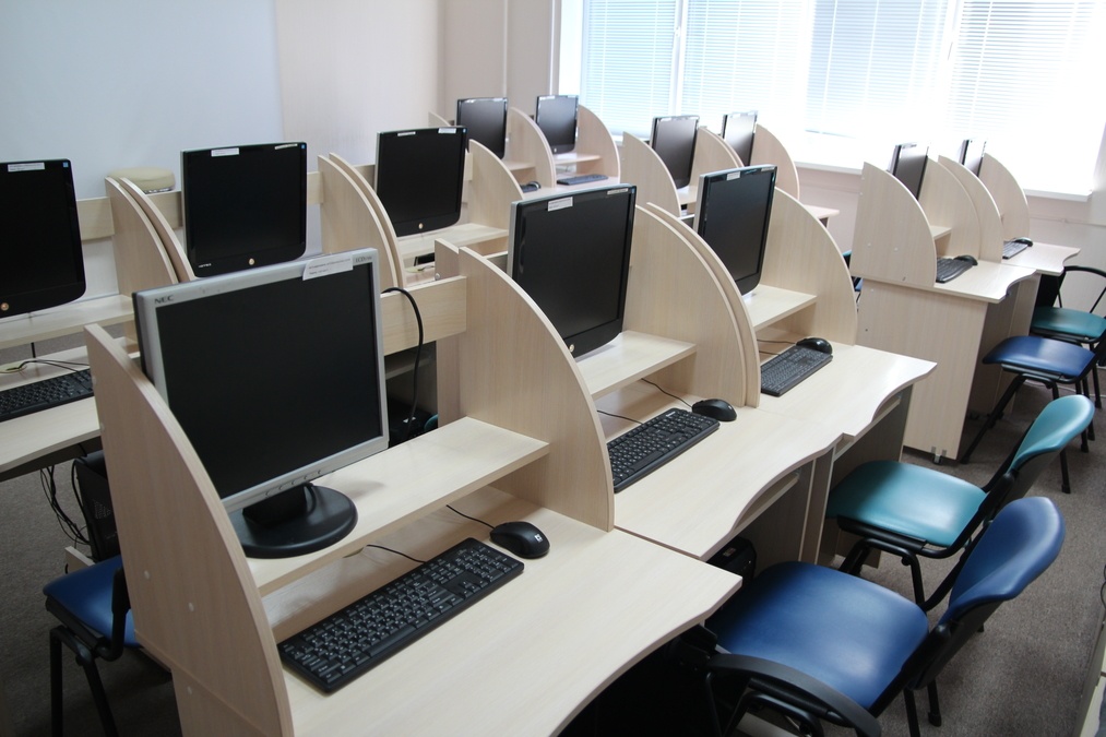 Аудитория COMPUTER CLASS от "Pro Business Hub"